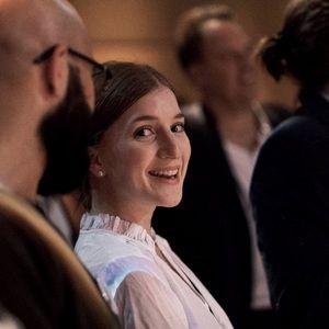 Meet your Posher, Julia